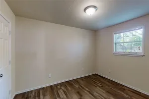 Fort Worth, TX 76115