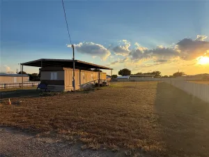 Waxahachie, TX 75167
