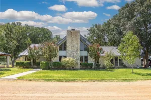 San Saba, TX 76877