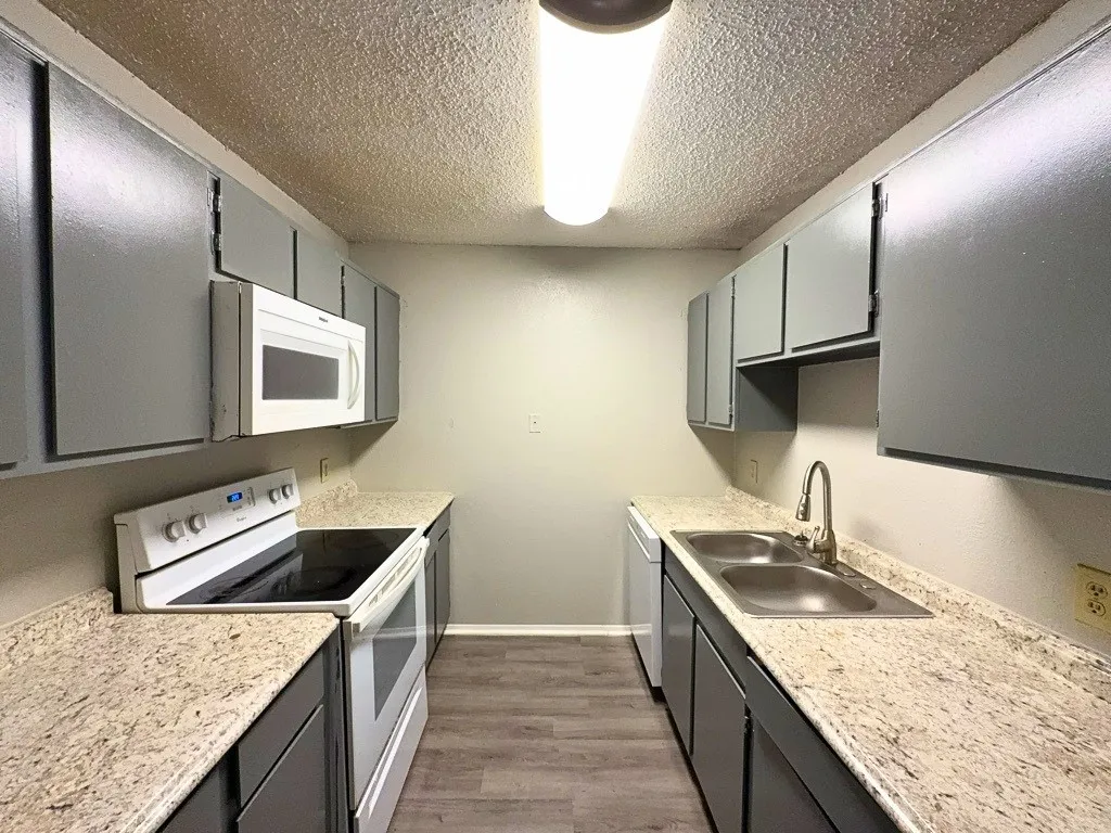 Denton, TX 76201