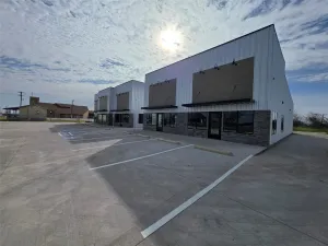 Quinlan, TX 75474
