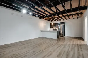 Dallas, TX 75206