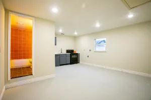 Dallas, TX 75240
