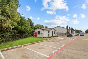 Cedar Hill, TX 75104