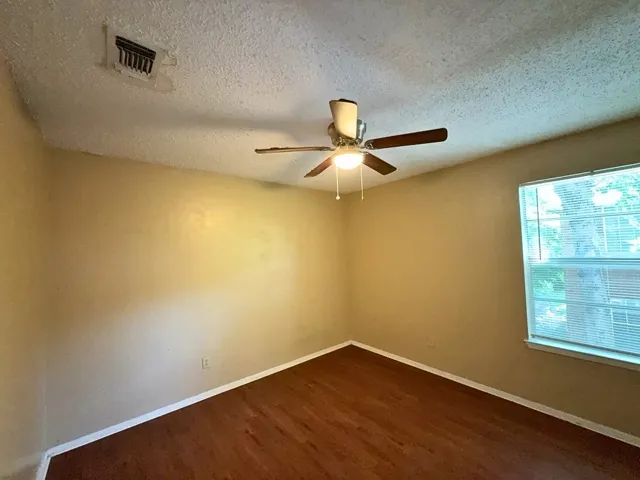 Denton, TX 76201