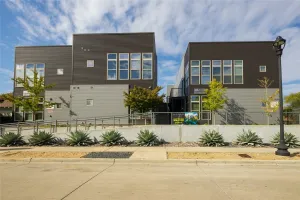Fort Worth, TX 76104