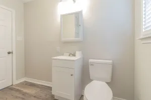 River Oaks, TX 76114