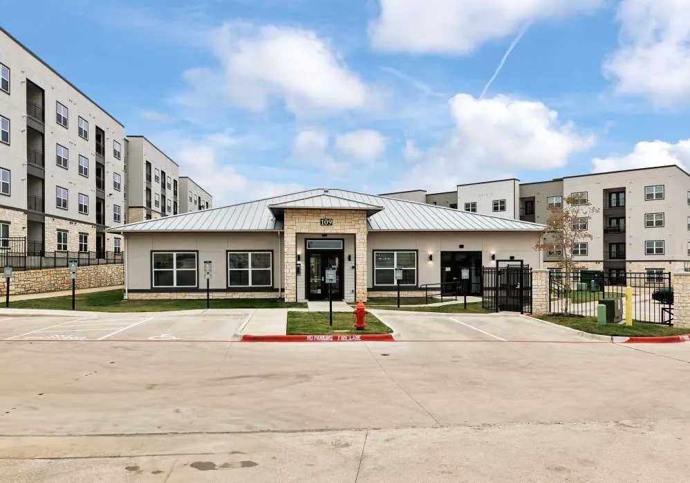 Del Valle, TX 78617