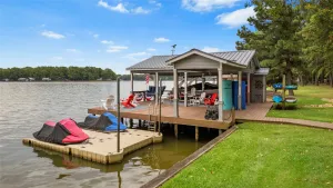 Mount Vernon, TX 75457