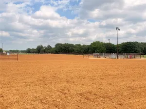 Whitesboro, TX 76273