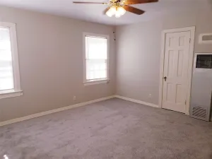 Dallas, TX 75206