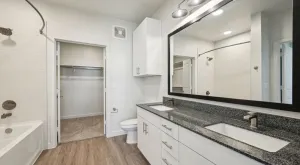 Denton, TX 76208