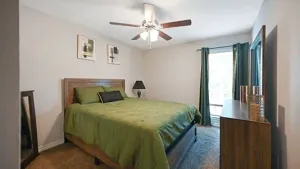 Seabrook, TX 77586