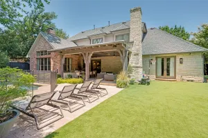 Dallas, TX 75209