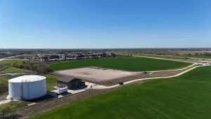 Grand Prairie, TX 76065