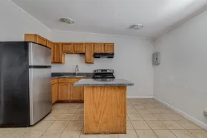Arlington, TX 76010