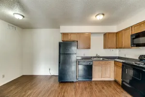 Arlington, TX 76011