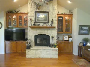Forestburg, TX 76239