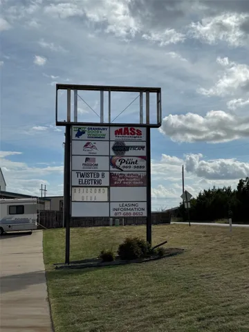 Granbury, TX 76049