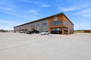 Weatherford, TX 76085