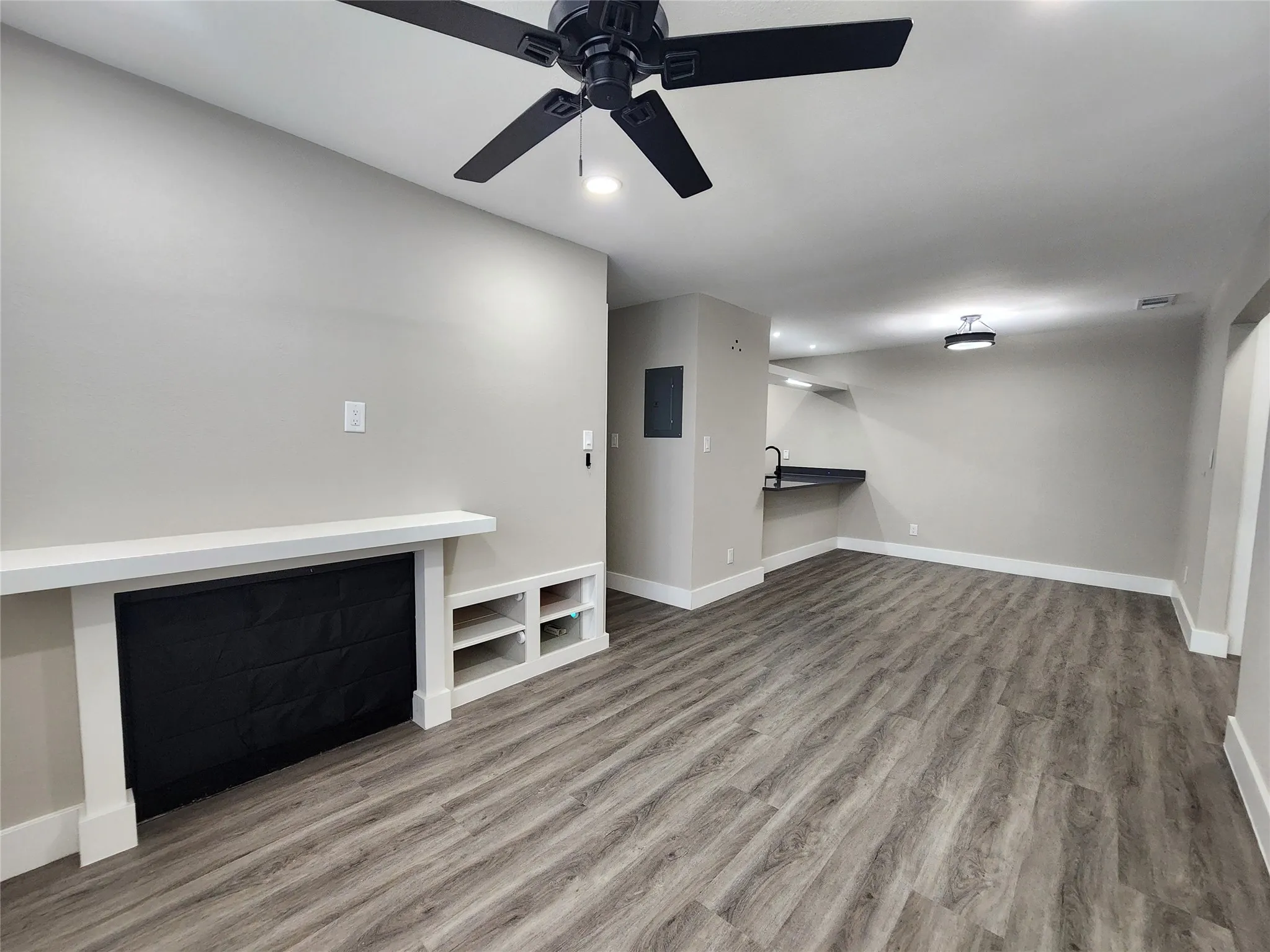Carrollton, TX 75006