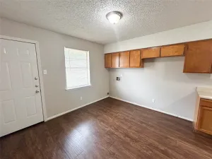 Ennis, TX 75119