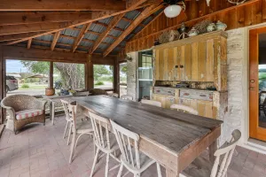 Spicewood, TX 78669