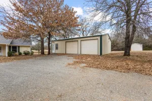 Pottsboro, TX 75076