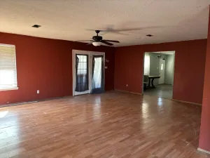 Livingston, TX 77351