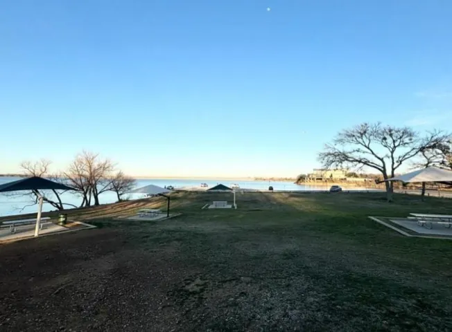 Grapevine, TX 76051