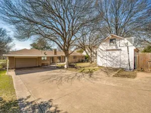 Dallas, TX 75240