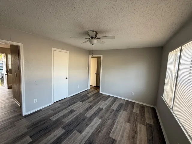 Dallas, TX 75226