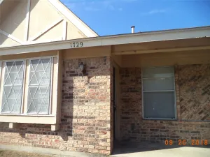 Arlington, TX 76012