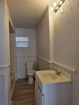 Fort Worth, TX 76115
