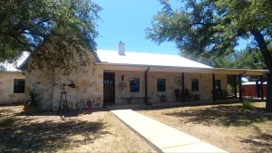 Lampasas, TX 76550