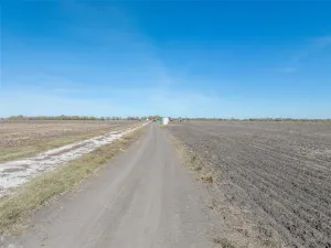 Deport, TX 75435
