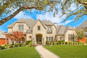 Dallas, TX 75230