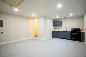 Dallas, TX 75240