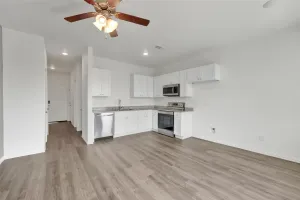 Fort Worth, TX 76104