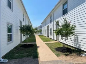 Granbury, TX 76048