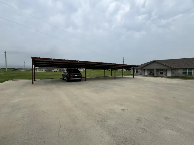Italy, TX 76651