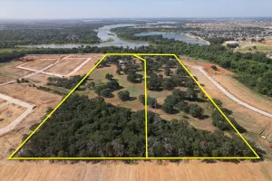 Aubrey, TX 76227