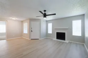 Dallas, TX 75237