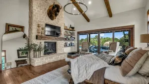 Mineral Wells, TX 76067
