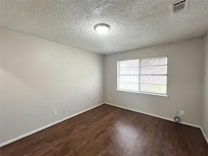 Ennis, TX 75119