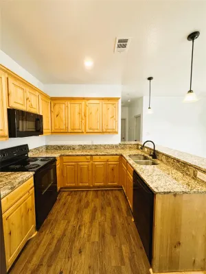 Mabank, TX 75143