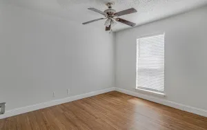 Arlington, TX 76010