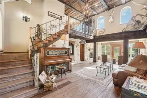 Lampasas, TX 76550