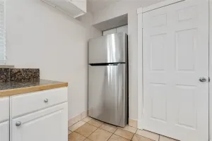 Grapevine, TX 76051