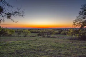 Comanche, TX 76442